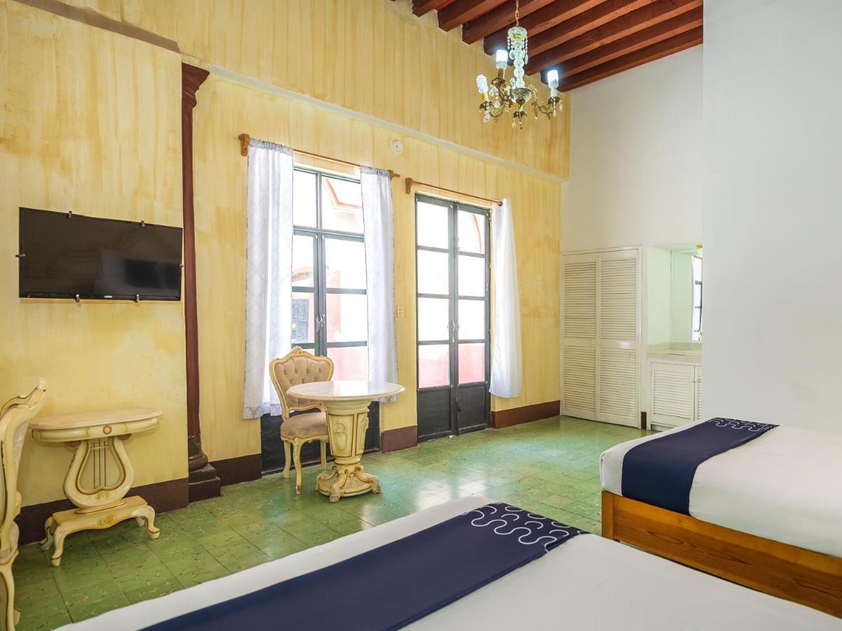 Hotel Meson Del Obispado 케레타로 외부 사진